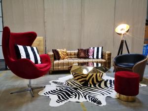 Diamond Loungetisch gold 0